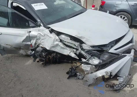 2021 Toyota Camry Trd z USA, uszkodzony, nr VIN 4T1KZ1AK9MU057604